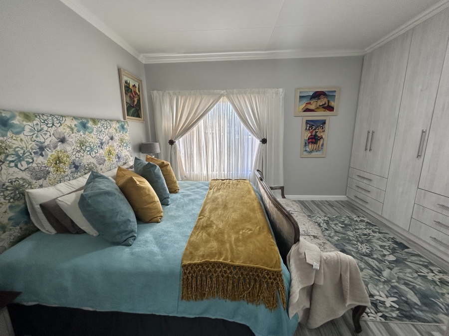 3 Bedroom Property for Sale in Marina Martinique Eastern Cape